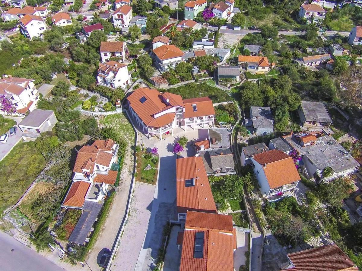 Apartments Hrgovic Rogoznica  Exteriör bild